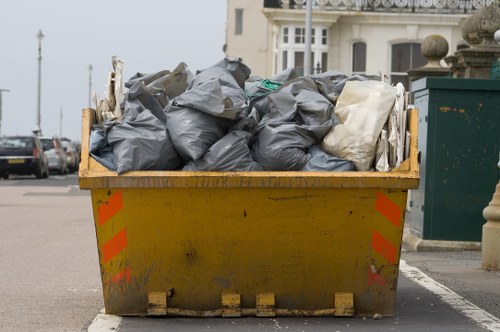 Commercial rubbish collection and waste management in Queenspark